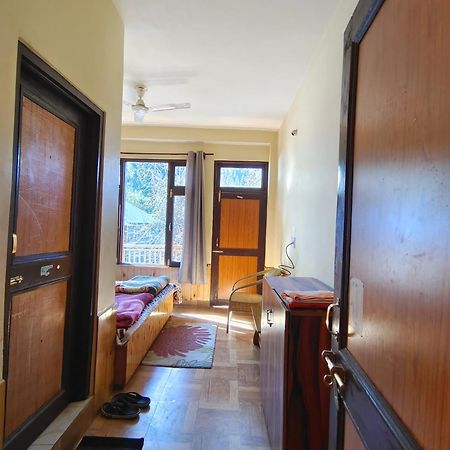 Trinity Homestay Kasol Esterno foto